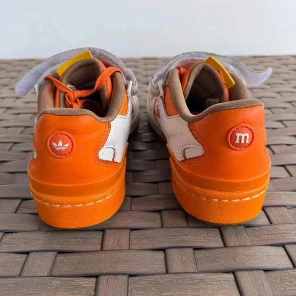 adidas M&M'S Brand Forum Low 84 Velcro Laces Shoes‎ Youth Size 3.5 - Picture 5 of 11